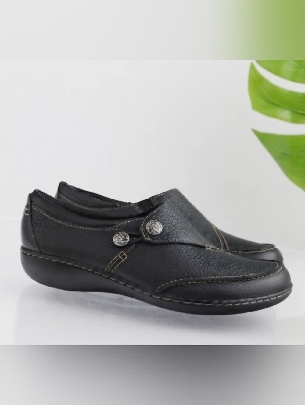 Clarks 'Ashland Lane Q' Navy Leather Slip-On Loafers Womens 9.5 Wide